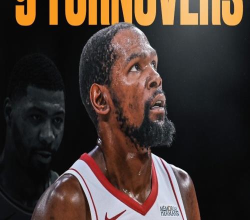 KD低頭沮喪離場！美媒曬離開勇士后戰(zhàn)績扎心勇蜜：無庫生涯黯淡