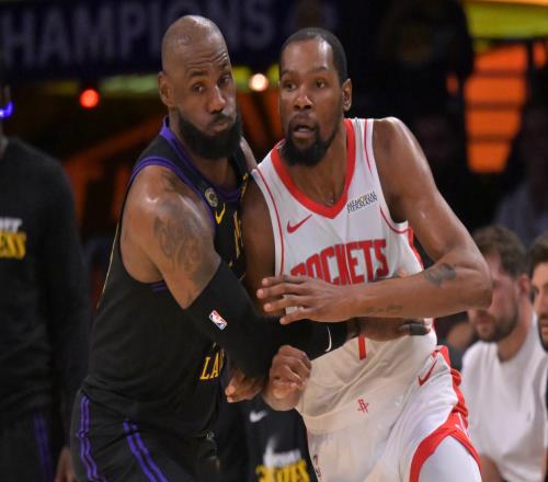 爆冷02落后，球隊(duì)老大成短板！2年9000萬(wàn)的合同，或許不應(yīng)該簽