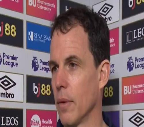 英媒：若桑德蘭無(wú)緣歐戰(zhàn)也可能換帥，他們距離前六僅差4分