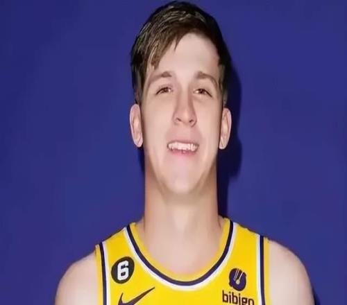 湖人喜讯！强人现身，伤情曝光，或复出对阵火箭，詹姆斯等来帮手