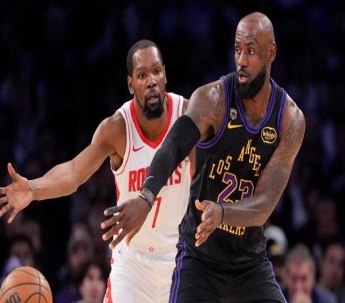 6年前比分重現(xiàn)！杜蘭特復(fù)出9失誤，火箭又一次被季后賽經(jīng)驗(yàn)?zāi)雺海? />
<div   id=