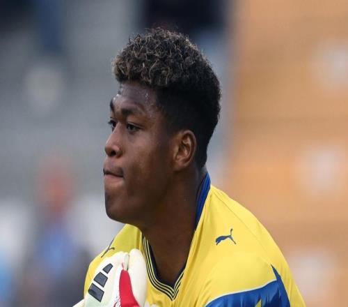 鈴木彩艷：不確定今夏是否還留在帕爾馬，英超聯(lián)賽很吸引我