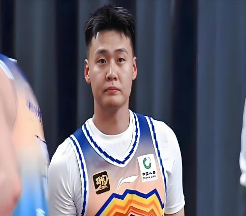 广东男篮萨林杰萨姆纳二选一杜锋最终拍板！北京首钢不做选择题