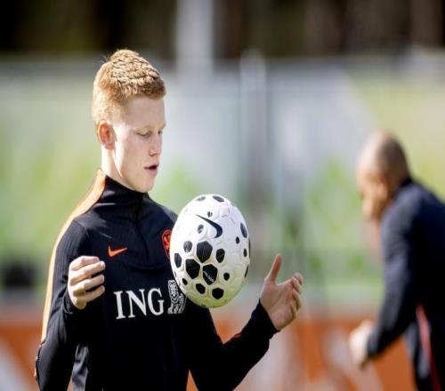 斯米特：如果巴薩邀請我談判，我完全愿意并且正好有時間