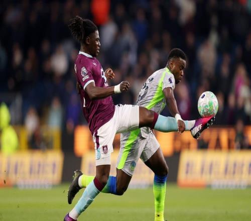 格伊：踢完阿森納踢要保級的伯恩利很難，說會很輕松的不懂球