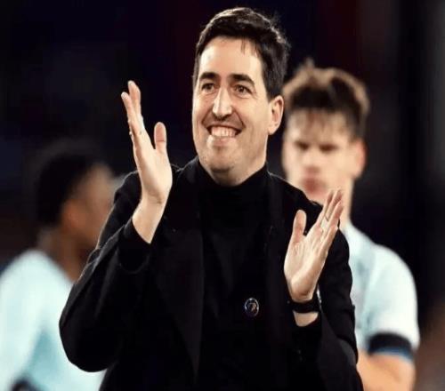 英超震撼一夜：曼城10登頂，切爾西03慘敗主帥閃電下課