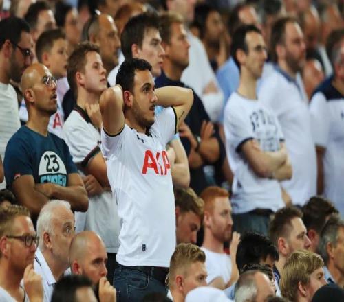 熱刺球迷的焦慮：看球吃到吃藥