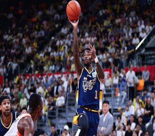 廣東男籃官宣：得分王薩姆納因傷賽季報(bào)銷拉科塞維奇完成注冊