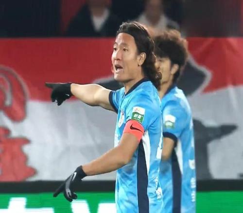 大連隊別飄！徐新PK廖錦濤，鄧涵文沖擊小毛，喬迪檢驗李國旭成色