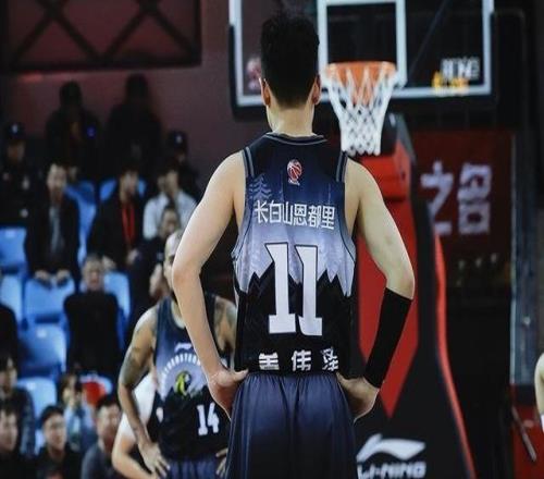 CBA“北京市長”到常規(guī)賽55分慘敗收官！姜偉澤社媒發(fā)文耐人尋味