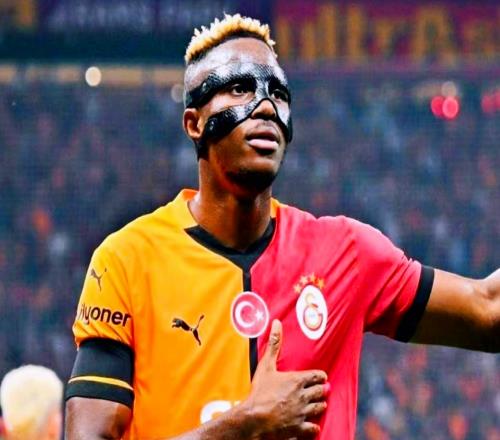 稅后年薪2100萬歐！西媒曝皇馬巴薩競爭奧斯梅恩，轉(zhuǎn)會費超1億歐