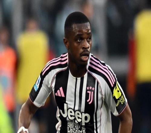 全市场：曼联密切关注卡卢卢情况，将派出球探现场考察