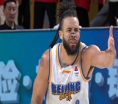 麦基带头对抗北京教练组许利民：外界有些言论和信息都不属实