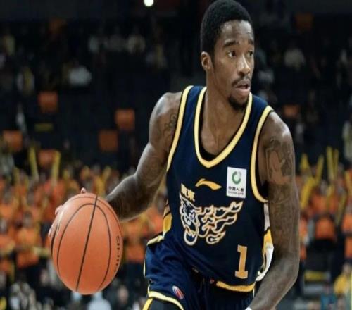 CBA動態(tài)更新！廣東男籃薩姆納賽季報銷，北京男籃小外援正式注冊，深圳男籃再簽新大外