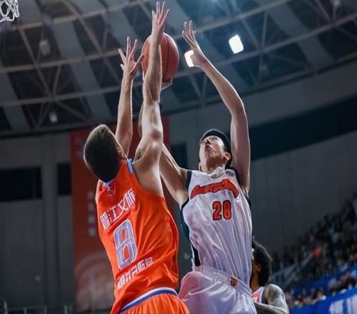 廣東隊(duì)收官三連敗，新大外和他成唯二亮點(diǎn)，杜鋒賽后表態(tài)