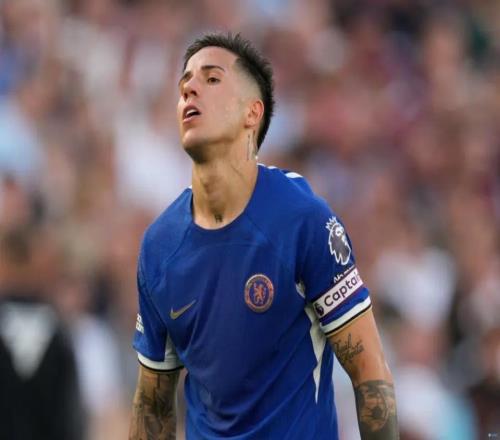 1億英鎊！藍軍副隊登上曼城引援名單若無緣歐冠或被迫賣人套現(xiàn)