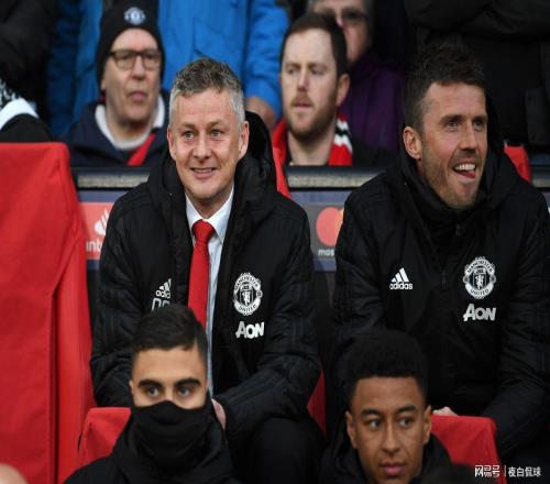 曼聯(lián)穩(wěn)居第三！卡里克拒絕與索爾斯克亞類比，淡然看待轉(zhuǎn)正前景