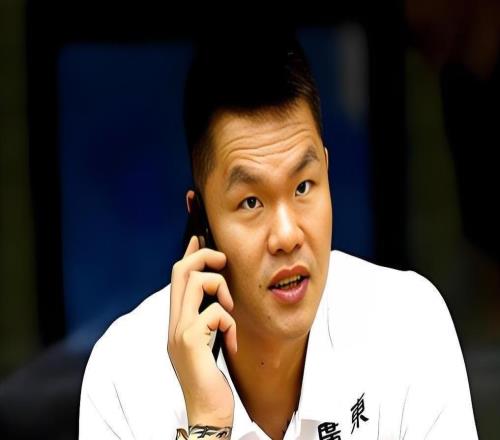 恭喜杜鋒！朱總簽下冠軍控衛(wèi)廣東后衛(wèi)線補(bǔ)強(qiáng)徐杰胡明軒將有好幫手