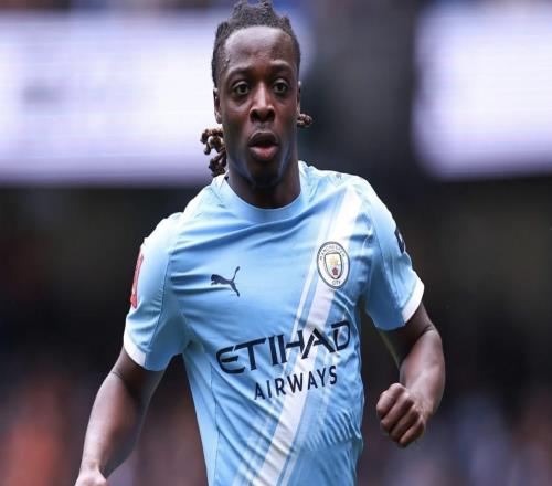 多庫：想有“吃餅式”進球40米內(nèi)胡桑諾夫比我速度快