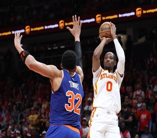 轟21分+搶斷絕殺！庫明加離開金州大爆發(fā)，蘇群：勇士送去的寶