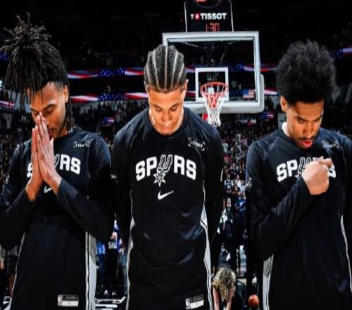 第三節(jié)完成逆轉(zhuǎn)！馬刺隊沒有文班亞馬也能贏，楊瀚森又上了