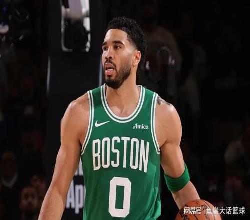 險(xiǎn)勝！塔圖姆25+7立功，馬克西31+6布朗里程碑，湖人棄將6中5盡力