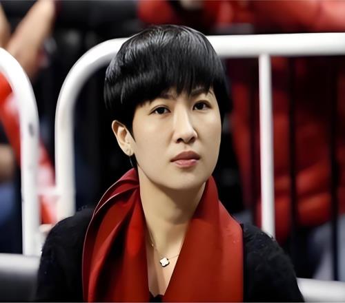 美女總經(jīng)理調(diào)侃廣東隊！福建隊3倍獎金，下賽季目標(biāo)季后賽