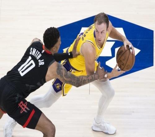 轰33+16+6！火箭输球申京没输！休赛期或成交易筹码可追逐3巨星