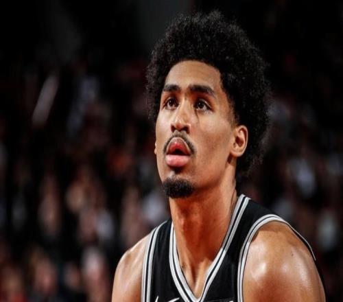 仅次于科比，迪伦哈珀成季后赛替补得分20+历史第二年轻球员