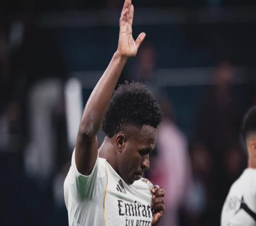 TA：曼城考慮今夏收購恩佐！德天空：皇馬續(xù)約維尼修斯只差細(xì)節(jié)！