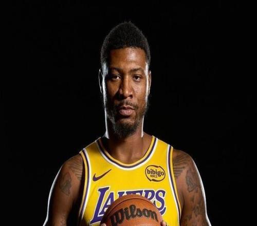 場均20+8+50%三分命中率！湖人斯馬特殺瘋了，他真被低估了