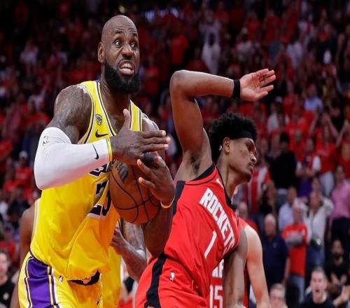 出人意料，ESPN專(zhuān)家團(tuán)12人全部預(yù)測(cè)火箭晉級(jí)，如今湖人30領(lǐng)先