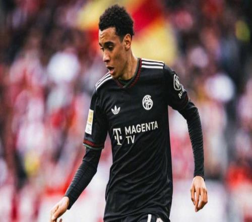 03到43！凱恩替補(bǔ)制勝進(jìn)球，拜仁逆轉(zhuǎn)美因茨，三天后死磕大巴黎