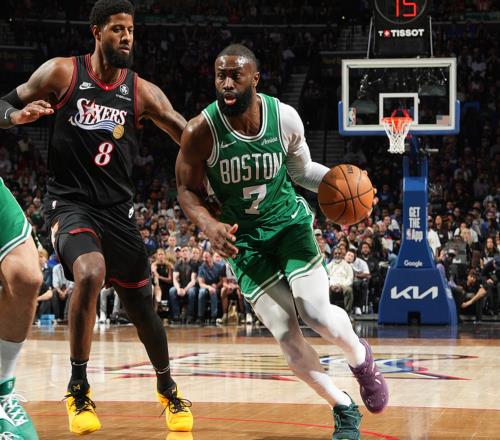 拒逆轉(zhuǎn)！布朗25+7，馬克西31+6，塔圖姆立大功，季后賽走勢(shì)改變