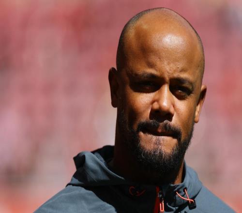 神劇情：從03到43，凱恩第83分鐘絕殺，德甲霸主奇跡翻盤(pán)