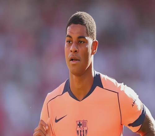 44場(chǎng)造25球，28歲正值巔峰卻遭巴薩無視拉什福德背后的三重博弈