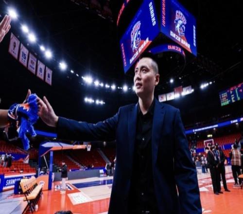 202526赛季CBA常规赛最佳教练候选：卢伟等前六名主帅入选