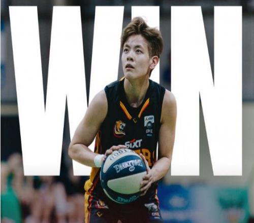 中國(guó)女籃雙星留洋首秀：楊舒予31分末節(jié)16分獲MVP陳明伶19分