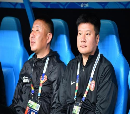 10，11，2支讓人意外的球隊，一隊計劃有變，一隊主帥或下課！