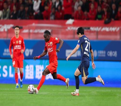 服了！三镇5外援被2外援打花了标王被吾米限制了战天津输不起了