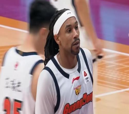 季后賽還未開始，薩林杰已經(jīng)找好下家薩姆納膝蓋傷勢嚴(yán)重