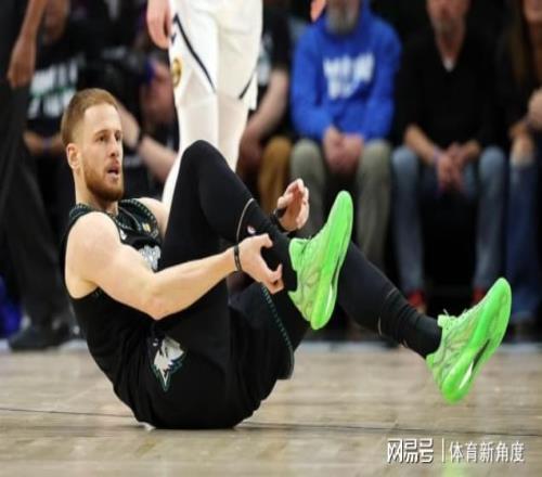 炸裂！2026最火爆沖突，重傷兩人，場面太恐怖了...