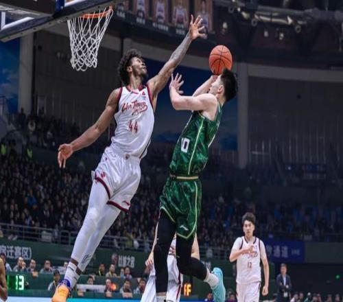 CBA本土得分王合同到期！本賽季場(chǎng)均20+6，同曦會(huì)給頂薪長(zhǎng)約嗎