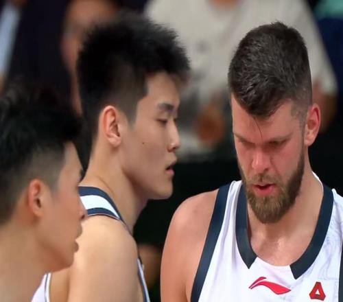 沒有職業(yè)道德廣東第一外援提前簽約下家，將盡快結(jié)束季后賽！