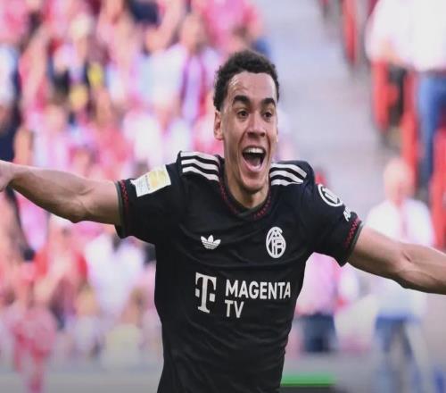 讓3追4！拜仁30分鐘4球逆轉(zhuǎn)，暴露一套令巴黎窒息的冠軍算法