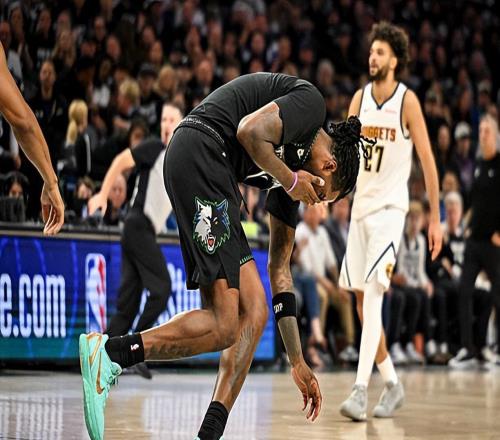 經(jīng)歷了三場(chǎng)平淡表現(xiàn)后，森林狼替補(bǔ)內(nèi)線大將在G4中終于有所發(fā)揮了