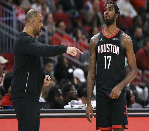 20分8板2助5斷1帽！隊(duì)史第3人！這就是火箭錯(cuò)過43分巨頭的原因