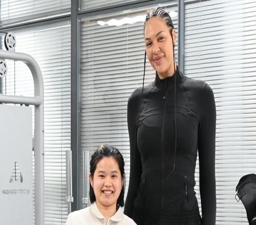 坎貝奇G5傷缺也是功臣！成都康復偶遇粉絲超親切35歲再續(xù)肥約