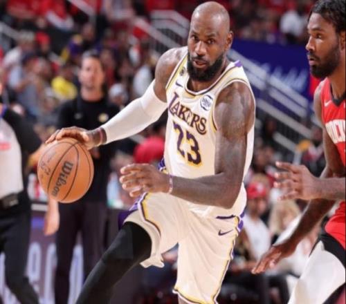 臥槽又干起來了，全部驅(qū)逐，狂輸19分，詹姆斯真打不動了