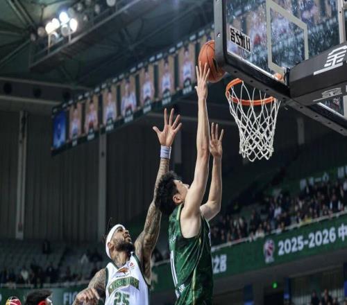 一路向征程趙柏清入選中國(guó)男籃短訓(xùn)營(yíng)名單